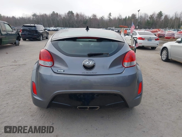 2014 Hyundai Veloster with VIN KMHTC6AD5EU183478, listed as a IAAI auction lot 42107170 with 64,905 mi miles. Bid and sale history available at carsss.com. Image 15.