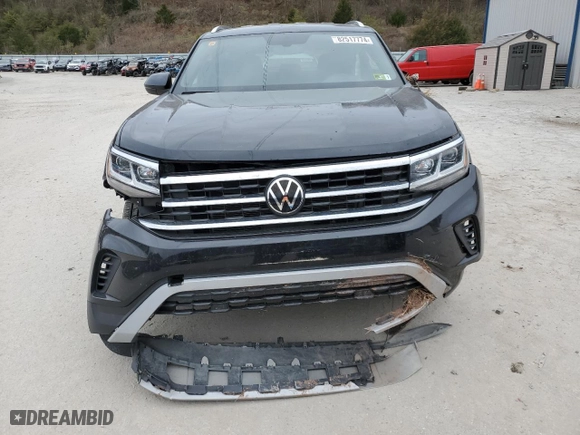 2023 Volkswagen Atlas Cross Sport 2.0T SE with VIN 1V2LC2CA4PC227994, listed as a Copart auction lot 82517774 with 22,375 mi miles and Salvage Title. Bid and sale history available at carsss.com. Image 5.