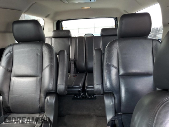 2012 Cadillac Escalade ESV Premium z VIN 1GYS4JEF5CR301440, wystawiony jako Copart lot #69517754 z przebiegiem 235 879 mil mil oraz Szkoda całkowita • Salvage title. Historia ofert i sprzedaży dostępna na DreamBid. Obrazek 10.