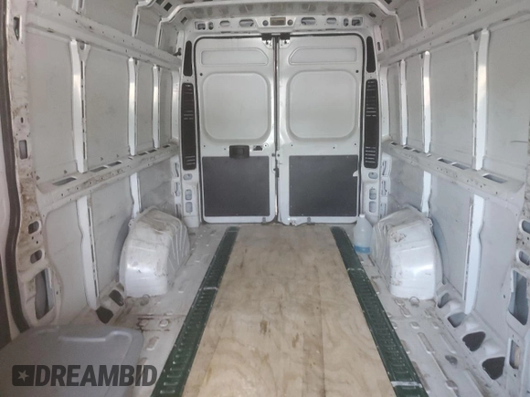 2016 Ram ProMaster Cargo with VIN 3C6URVJG2GE122559, listed as a Copart auction lot 55882015 with 340,773 mi miles and Clean Title. Bid and sale history available at DreamBid. Image 10.