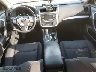 2017 Nissan Altima 2.5 SV with VIN 1N4AL3AP2HC297099, listed as a Copart auction lot 85825144 with 132,307 mi miles and Salvage Title. Bid and sale history available at carsss.com. Image 8.