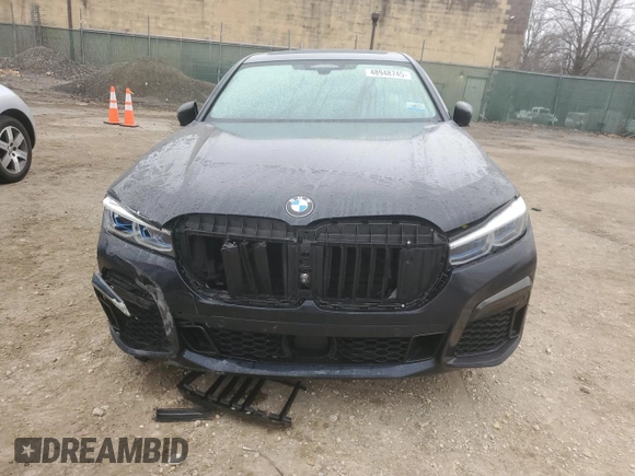 2020 BMW 7 Series 750i xDrive with VIN WBA7U2C08LCD52255, listed as a Copart auction lot 48948745 with 71,030 mi miles and Salvage Title. Bid and sale history available at carsss.com. Image 5.