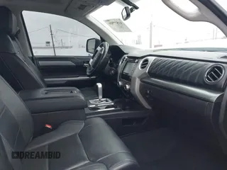 2016 Toyota Tundra 2WD SR5 with VIN 5TFGY5F12GX194147, listed as a IAAI auction lot 41877936 with 61,509 mi miles. Bid and sale history available at carsss.com. Image 5.