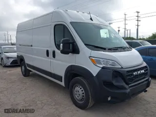 2025 Ram ProMaster Cargo Van Tradesman with VIN 3C6LRVDG1SE514190, listed as a IAAI auction lot 42054075 with 39,356 mi miles. Bid and sale history available at carsss.com. Image 1.