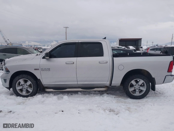 2015 Ram 1500 Big Horn with VIN 1C6RR7LTXFS757343, listed as a IAAI auction lot 41270522 with 164,858 mi miles. Bid and sale history available at carsss.com. Image 14.