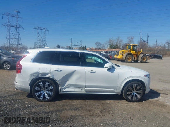2021 Volvo XC90 Momentum with VIN YV4A221K5M1677620, listed as a IAAI auction lot 41753517 with 67,000 mi miles. Bid and sale history available at carsss.com. Image 13.