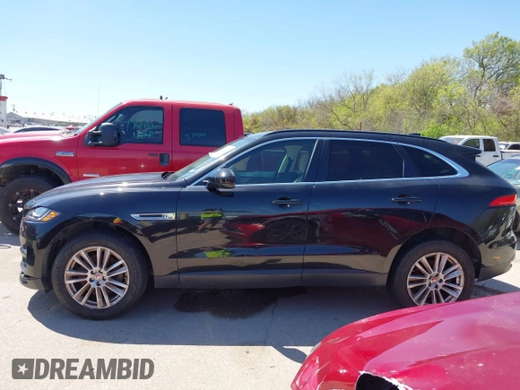 2017 Jaguar F-Pace 35t Prestige with VIN SADCK2BV0HA891638, listed as a IAAI auction lot 41864607 with 161,421 mi miles and . Bid and sale history available at DreamBid. Image 14.