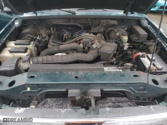 1998 Ford Ranger XL with VIN 1FTYR10U4WTA83165, listed as a Copart auction lot 83945164 with 204,373 mi miles and Salvage Title. Bid and sale history available at carsss.com. Image 11.