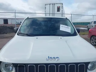2017 Jeep Renegade Sport with VIN ZACCJAAB1HPF44805, listed as a IAAI auction lot 42797603 with 171,483 mi miles and . Bid and sale history available at DreamBid. Image 6.