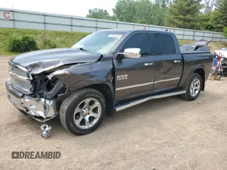 2016 Ram 1500 Laramie z VIN 1C6RR7NT5GS132900, wystawiony jako Copart lot #59803165 z przebiegiem 96 621 mil mil oraz Czysty tytuł • Clean title. Historia ofert i sprzedaży dostępna na DreamBid. Obrazek 1.