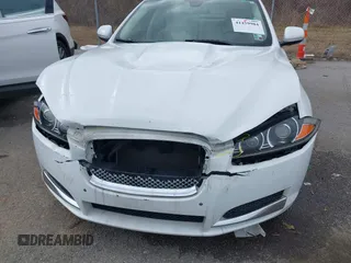 2015 Jaguar XF V6 Portfolio with VIN SAJWA0F7XF8U88039, listed as a IAAI auction lot 41459904 with 83,927 mi miles. Bid and sale history available at carsss.com. Image 6.