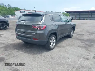 2018 Jeep Compass Latitude with VIN 3C4NJDBB6JT342520, listed as a IAAI auction lot 42464673 with 66,680 mi miles and . Bid and sale history available at DreamBid. Image 4.