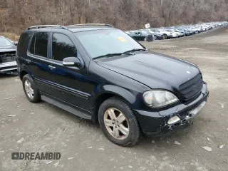 2005 Mercedes-Benz M-Class 3.7L with VIN 4JGAB57E75A565890, listed as a Copart auction lot 83322774 with 0 mi miles and Clean Title. Bid and sale history available at carsss.com. Image 4.