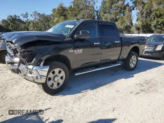 2017 Ram 2500 Big Horn with VIN 3C6UR5DJ4HG771793, listed as a Copart auction lot 87326994 with 113,051 mi miles and Non Repairable. Bid and sale history available at carsss.com. Image 1.