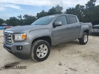 2018 GMC Canyon 2WD SLE with VIN 1GTG5CEN4J1153191, listed as a Copart auction lot 74028174 with 29,460 mi miles and Salvage Title. Bid and sale history available at carsss.com. Image 1.