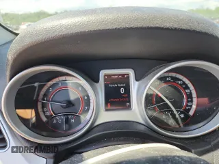 2013 Dodge Journey Crew with VIN 3C4PDCDG5DT599840, listed as a Copart auction lot 62542795 with 102,235 mi miles and Salvage title. Bid and sale history available at DreamBid. Image 9.