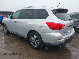 2017 Nissan Pathfinder Platinum with VIN 5N1DR2MM3HC649569, listed as a IAAI auction lot 42167166 with 150,815 mi miles and . Bid and sale history available at DreamBid. Image 3.
