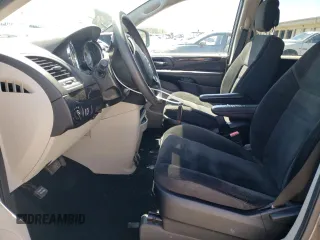 2019 Dodge Grand Caravan SE with VIN 2C4RDGBG8KR573672, listed as a Copart auction lot 52231875 with 108,265 mi miles and Salvage Title. Bid and sale history available at DreamBid. Image 7.