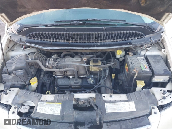 2005 Chrysler Town & Country Limited with VIN 2C8GP64L25R161995, listed as a IAAI auction lot 41403697 with 244,202 mi miles. Bid and sale history available at carsss.com. Image 10.