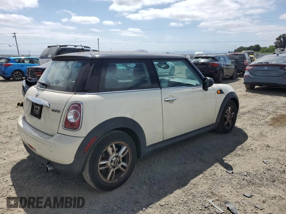 2012 MINI Hardtop with VIN WMWSU3C55CT540191, listed as a Copart auction lot 53096485 with 89,561 mi miles and Salvage Title. Bid and sale history available at DreamBid. Image 3.