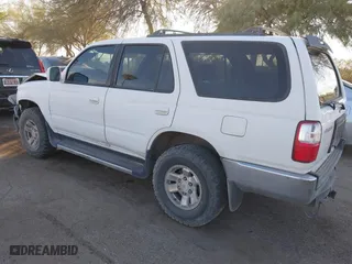 2001 Toyota 4Runner SR5 with VIN JT3GN86R410214273, listed as a IAAI auction lot 40705290 with 279,709 mi miles. Bid and sale history available at carsss.com. Image 3.