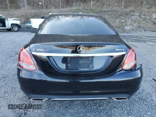 2018 Mercedes-Benz C 300 with VIN 55SWF4KB6JU259253, listed as a Copart auction lot 53642375 with 33,600 mi miles and Salvage Title. Bid and sale history available at DreamBid. Image 6.