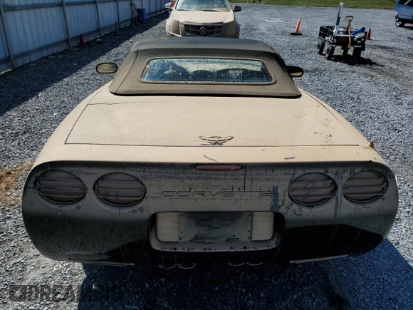2002 Chevrolet Corvette with VIN 1G1YY32G025117759, listed as a Copart auction lot 74715264 with 0 mi miles and Salvage Title. Bid and sale history available at carsss.com. Image 6.