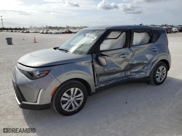 2025 Kia Soul LX with VIN KNDJ23AU5S7933548, listed as a Copart auction lot 86412254 with 534 mi miles and Non Repairable. Bid and sale history available at carsss.com. Image 1.