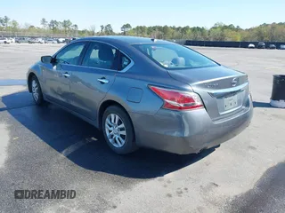 2015 Nissan Altima 2.5 S with VIN 1N4AL3AP0FC452682, listed as a IAAI auction lot 41872360 with 187,247 mi miles. Bid and sale history available at carsss.com. Image 3.