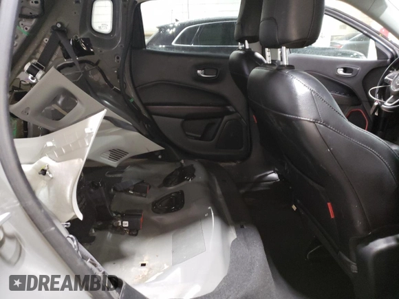 2020 Jeep Compass Trailhawk with VIN 3C4NJDDB0LT215553, listed as a Copart auction lot 45045165 with 90,702 mi miles and Salvage Title. Bid and sale history available at carsss.com. Image 11.