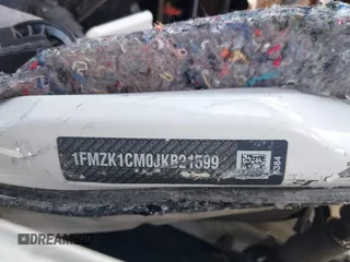 2018 Ford Transit Passenger XL with VIN 1FMZK1CM0JKB21599, listed as a IAAI auction lot 41511852 with Not provided miles and . Bid and sale history available at DreamBid. Image 9.
