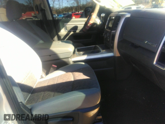 2017 Ram 2500 Big Horn with VIN 3C6UR5DL3HG613026, listed as a IAAI auction lot 41168929 with 110,708 mi miles. Bid and sale history available at carsss.com. Image 5.