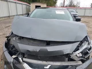 2017 Nissan Maxima SV with VIN 1N4AA6AP1HC391417, listed as a IAAI auction lot 41318033 with 102,998 mi miles and . Bid and sale history available at DreamBid. Image 13.