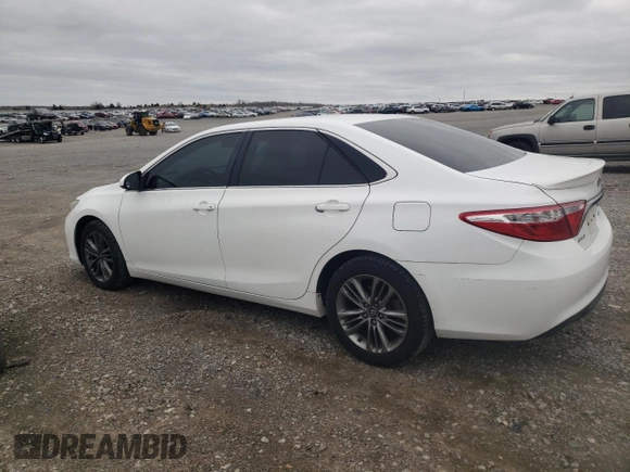 2015 Toyota Camry XLE with VIN 4T1BF1FK3FU941106, listed as a Copart auction lot 51180205 with 124,306 mi miles and Salvage Title. Bid and sale history available at carsss.com. Image 2.