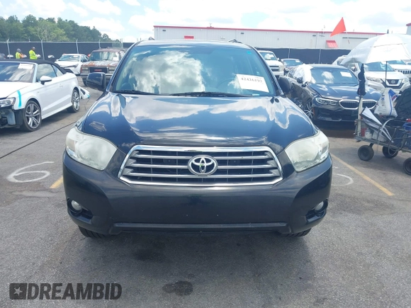 2010 Toyota Highlander Limited with VIN 5TDYK3EH1AS001539, listed as a IAAI auction lot 42426193 with 187,630 mi miles and . Bid and sale history available at DreamBid. Image 13.