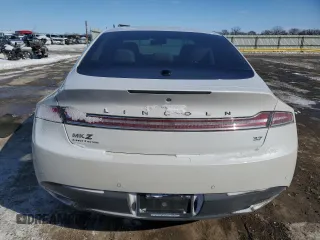 2015 Lincoln MKZ z VIN 3LN6L2GK8FR627120, wystawiony jako Copart lot #45954315 z przebiegiem 103 930 mil mil oraz Szkoda całkowita • Salvage title. Historia ofert i sprzedaży dostępna na DreamBid. Obrazek 6.