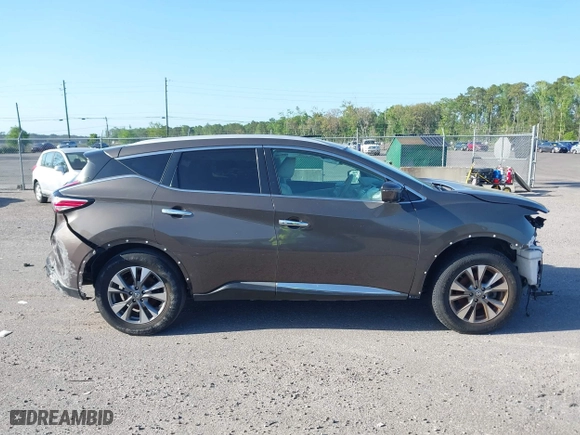 2016 Nissan Murano S with VIN 5N1AZ2MGXGN128770, listed as a IAAI auction lot 41952583 with 147,646 mi miles. Bid and sale history available at carsss.com. Image 12.