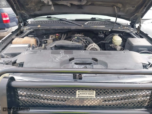2006 Chevrolet Silverado 1500 LS with VIN 2GCEK13VX61299300, listed as a IAAI auction lot 41742351 with 194,576 mi miles. Bid and sale history available at carsss.com. Image 10.