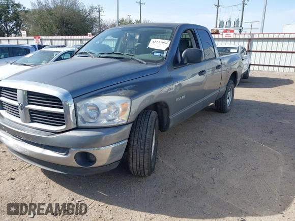 2008 Dodge 1500 SLT with VIN 1D7HA18208J109999, listed as a IAAI auction lot 41732064 with 170,336 mi miles. Bid and sale history available at carsss.com. Image 2.