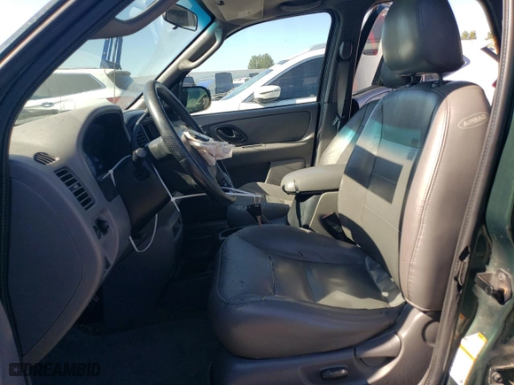 2002 Ford Escape Limited with VIN 1FMCU04162KA51672, listed as a Copart auction lot 74035414 with 140,752 mi miles and Salvage Title. Bid and sale history available at carsss.com. Image 7.