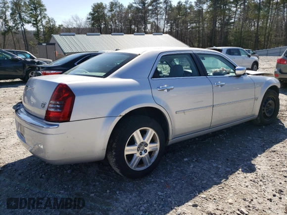 2006 Chrysler 300 C with VIN 2C3KK63H26H350875, listed as a Copart auction lot 48354494 with 81,094 mi miles and Clean Title. Bid and sale history available at carsss.com. Image 3.