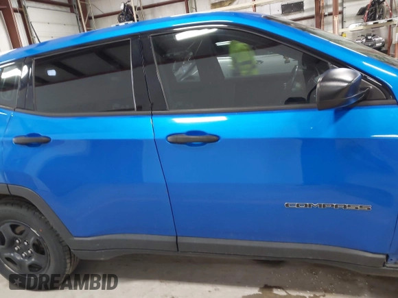 2019 Jeep Compass Sport with VIN 3C4NJCAB6KT649781, listed as a IAAI auction lot 41908611 with 117,479 mi miles and . Bid and sale history available at DreamBid. Image 13.