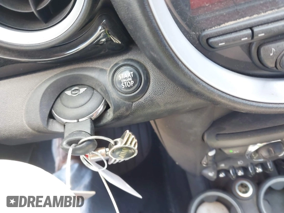 2012 MINI Roadster S with VIN WMWSY3C56CT144520, listed as a IAAI auction lot 41818205 with 86,836 mi miles and . Bid and sale history available at DreamBid. Image 11.