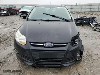 2014 Ford Focus SE with VIN 1FADP3F23EL125495, listed as a Copart auction lot 45010985 with 0 mi miles and Salvage Title. Bid and sale history available at carsss.com. Image 5.