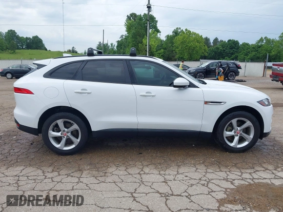 2018 Jaguar F-Pace 25t Premium z VIN SADCJ2FX8JA329233, wystawiony jako IAAI lot #42152159 z przebiegiem 129 454 mil mil oraz . Historia ofert i sprzedaży dostępna na DreamBid. Obrazek 13.