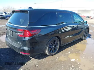 2024 Honda Odyssey Sport with VIN 5FNRL6H75RB070899, listed as a IAAI auction lot 41784731 with 3,875 mi miles and . Bid and sale history available at DreamBid. Image 4.