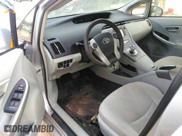 2015 Toyota Prius Four with VIN JTDKN3DU7F0406519, listed as a IAAI auction lot 41089049 with 118,516 mi miles. Bid and sale history available at carsss.com. Image 18.