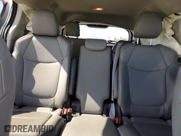 2021 Toyota Sienna XLE with VIN 5TDYRKEC2MS027386, listed as a Copart auction lot 47800305 with 56,000 mi miles and Salvage Title. Bid and sale history available at DreamBid. Image 10.