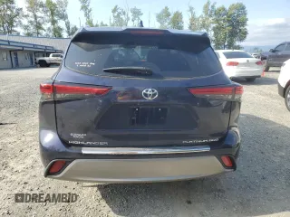 2023 Toyota Highlander L with VIN 5TDKDRBH8PS038426, listed as a Copart auction lot 59419565 with 17,495 mi miles and Salvage title. Bid and sale history available at DreamBid. Image 6.