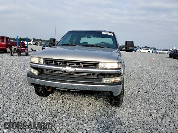 2002 Chevrolet Silverado 1500HD LT with VIN 1GCGC13U42F195580, listed as a Copart auction lot 53432235 with 238,007 mi miles and Salvage Title. Bid and sale history available at DreamBid. Image 11.